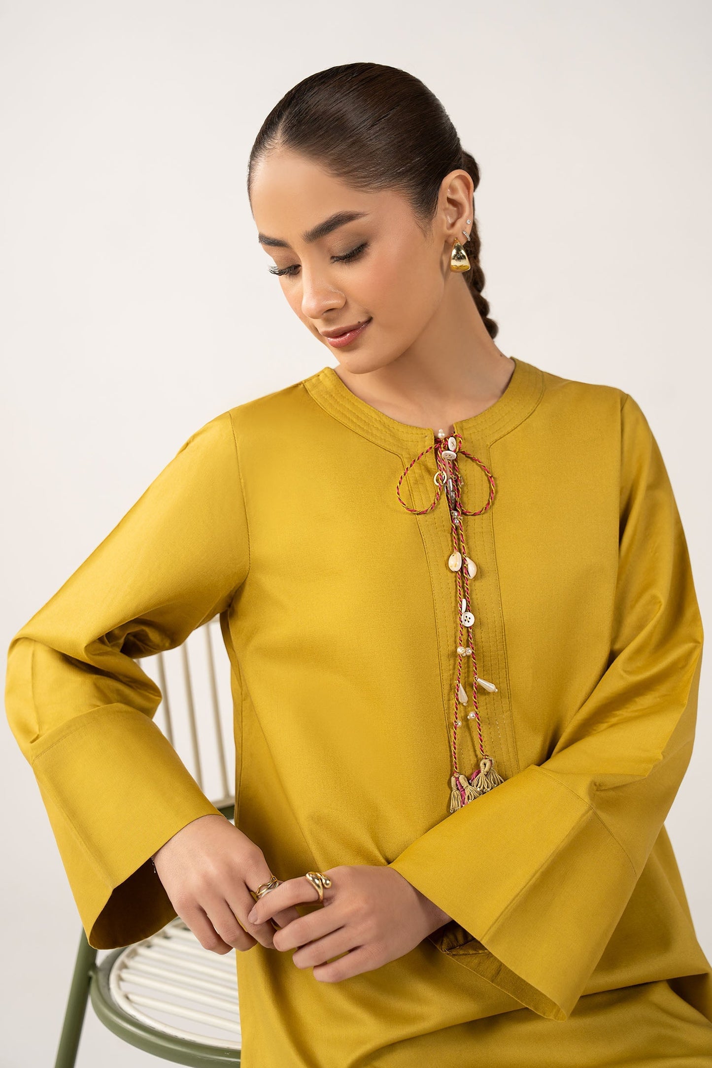 2 Pc Dyed Arabic Lawn Suit